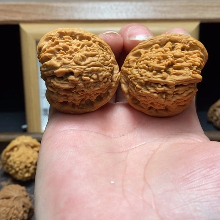 吊坠文玩核桃南疆