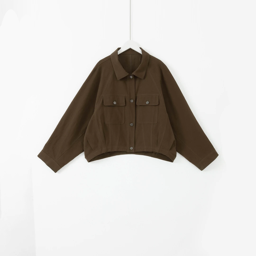 几里与麻 宽松蝙蝠袖下摆压褶短外套 衣长57胸围160 2090241