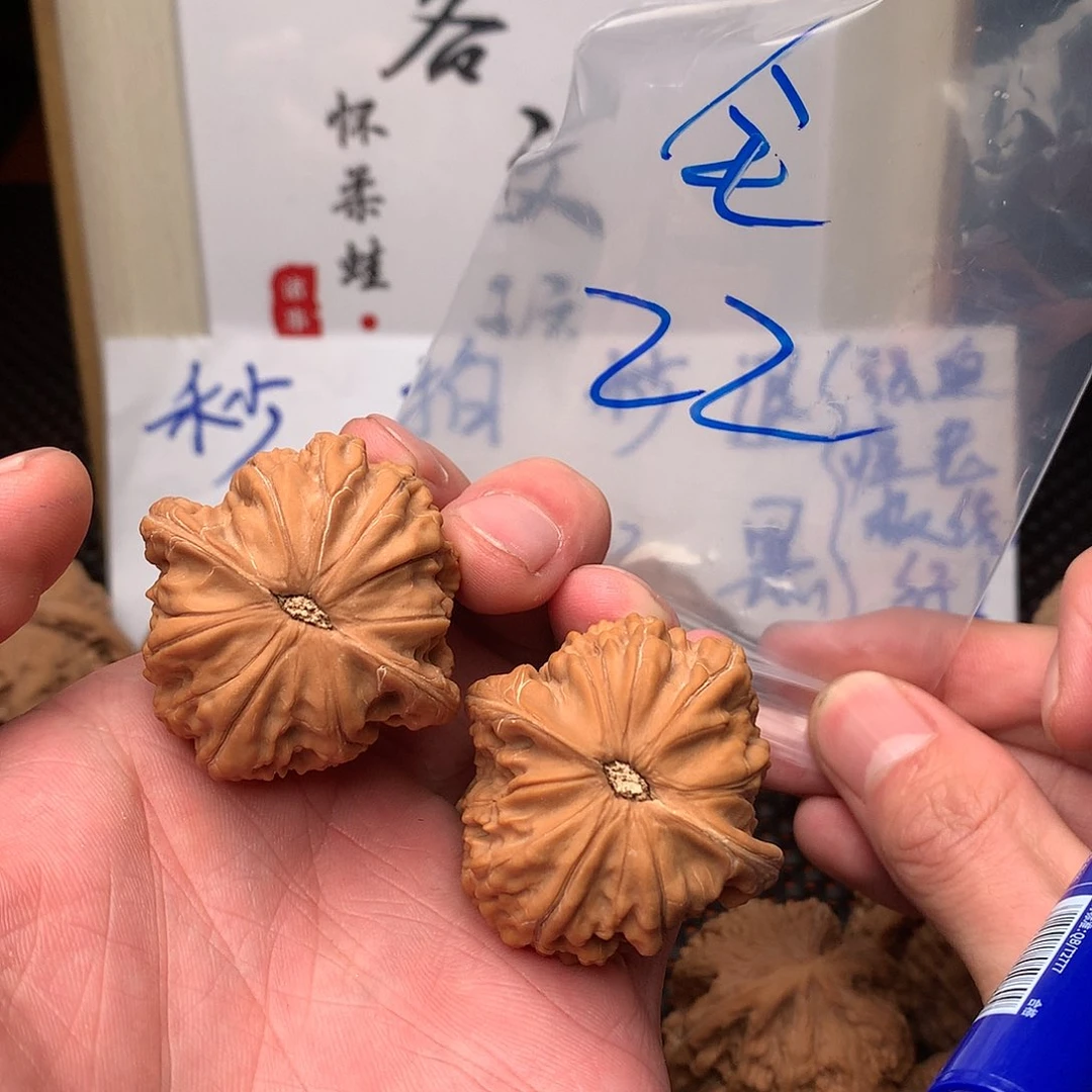 文玩核桃把件J**O八方客文玩1111111