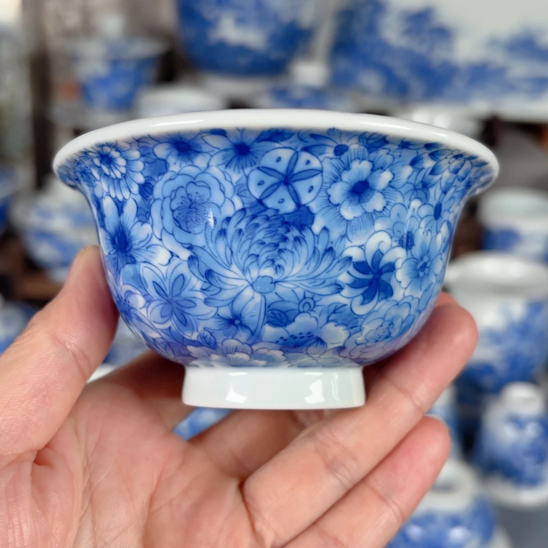 青花瓷器手绘作品陶瓷杯