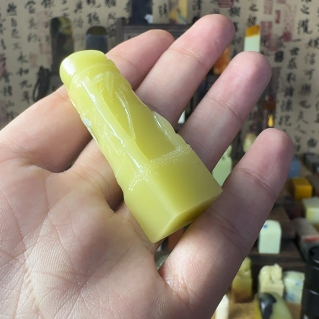 夜***胖印石昌化石青田灯光冻