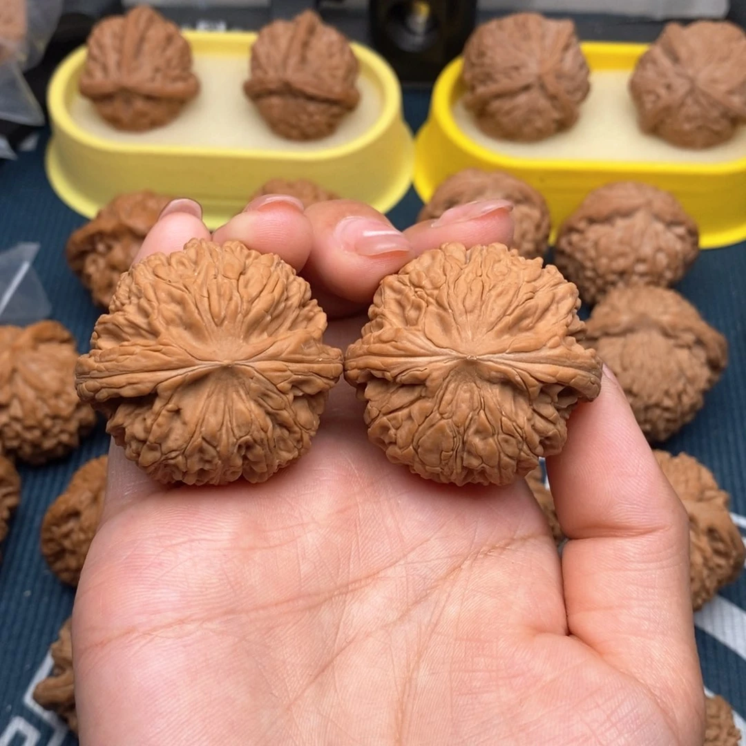 文玩核桃吊坠F**?女娲石41