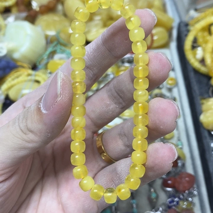 未镶嵌蜜蜡裸石多样性发货