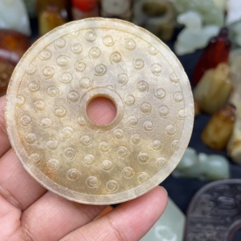 和田玉未镶嵌颈饰79