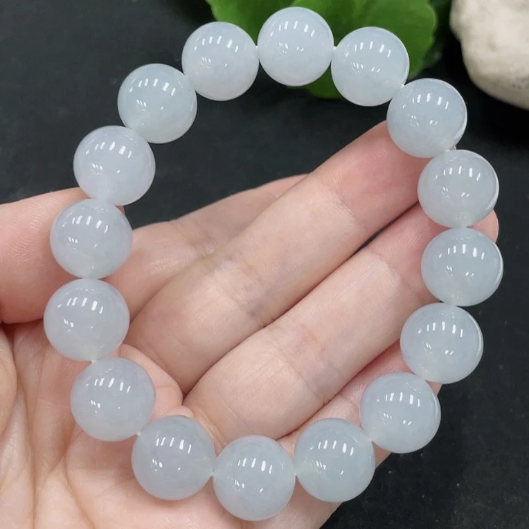 翡翠A货白冰手串冰胶感十足