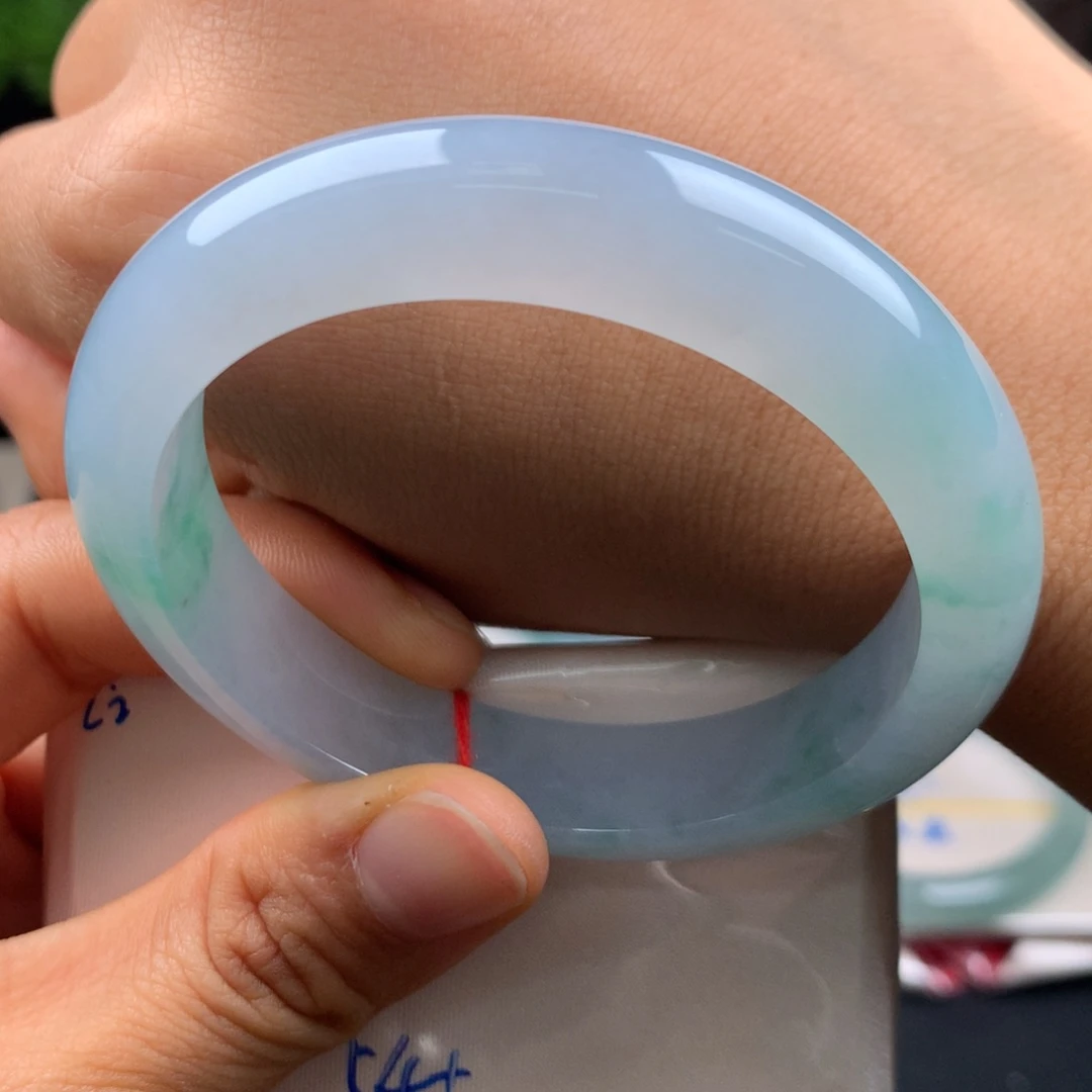 翡翠未镶嵌手镯冰飘花