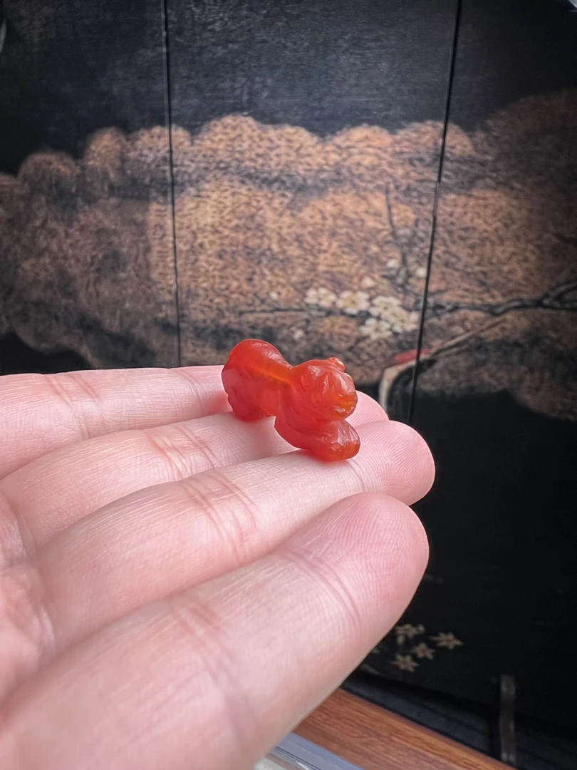 老红玛瑙动物配饰
