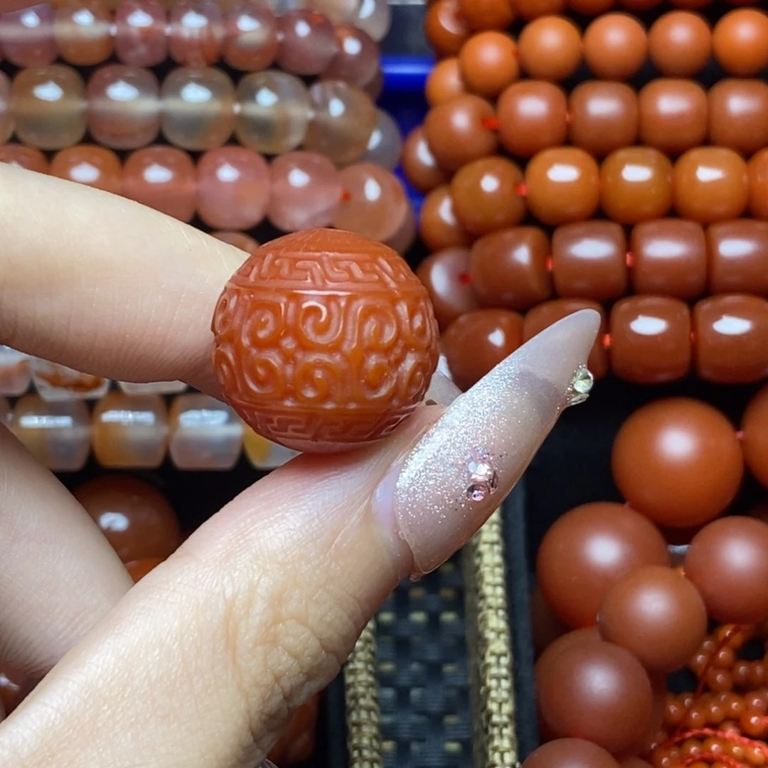 南红玛瑙冰飘卡15未镶嵌