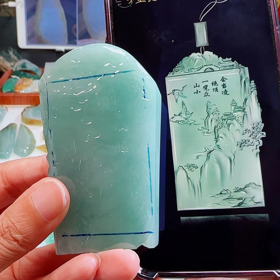 定制翡翠未镶嵌翡翠挂件