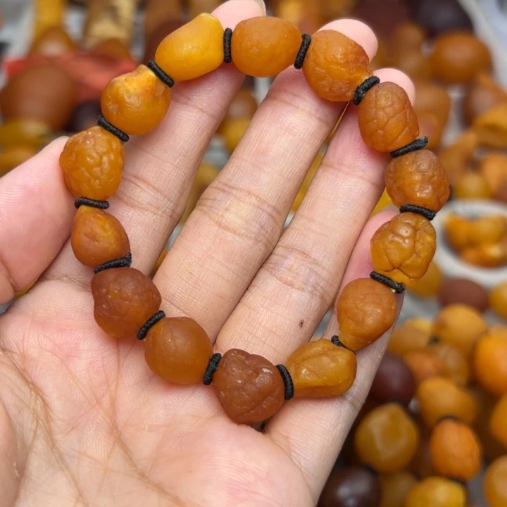 K****琥珀颈饰未镶嵌天然蜜蜡