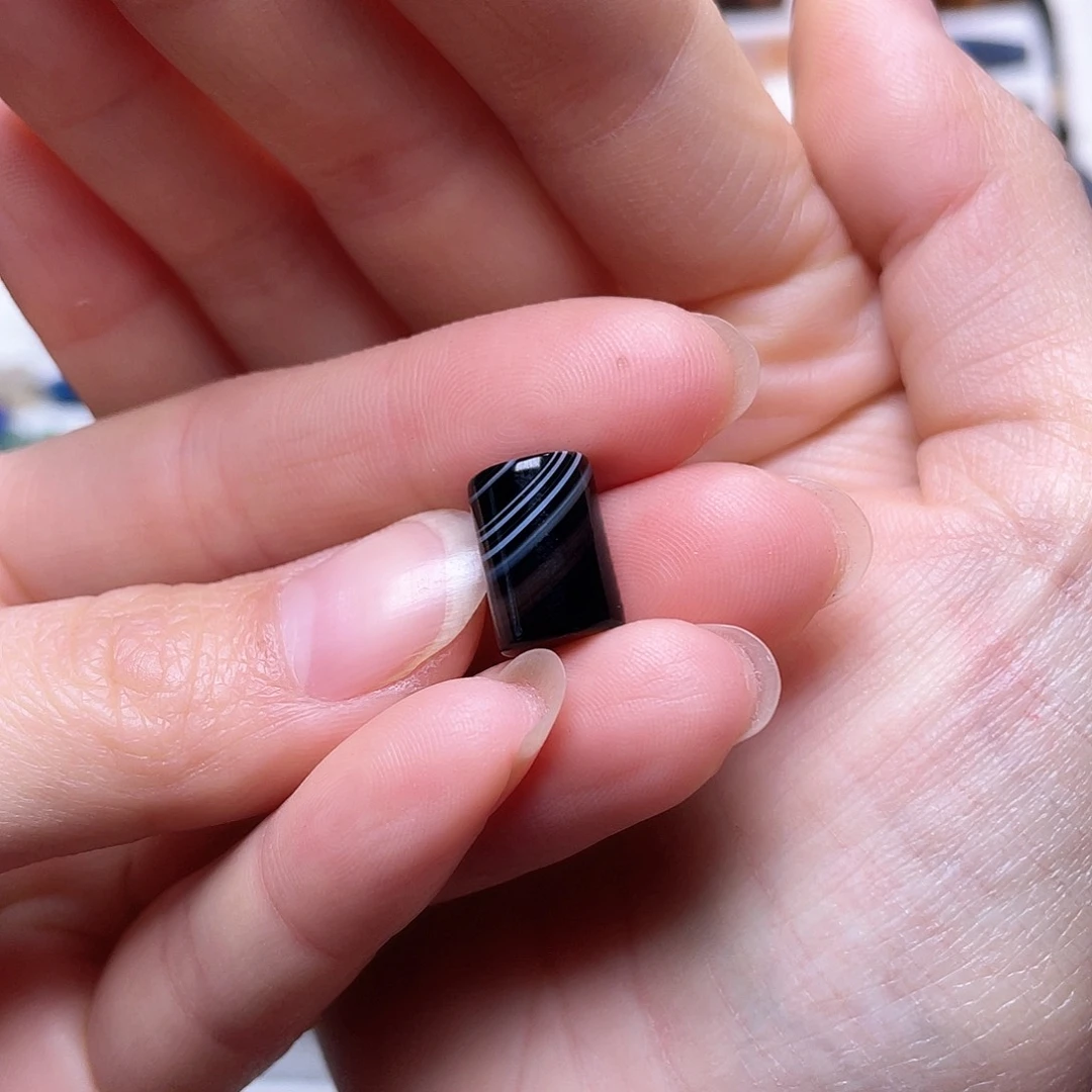 玛瑙/玉髓颈饰未镶嵌甜**?