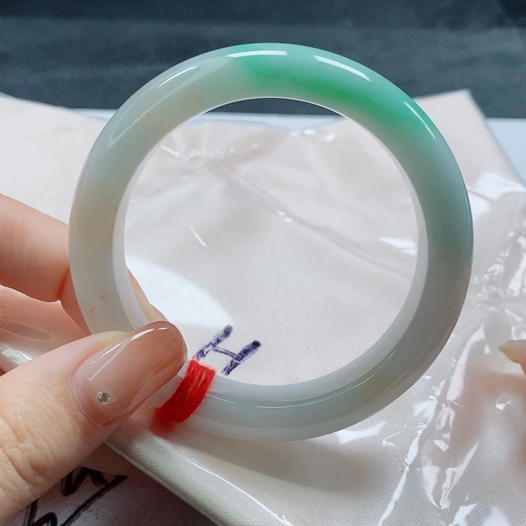 【闪购商品】未镶嵌手镯翡翠403号