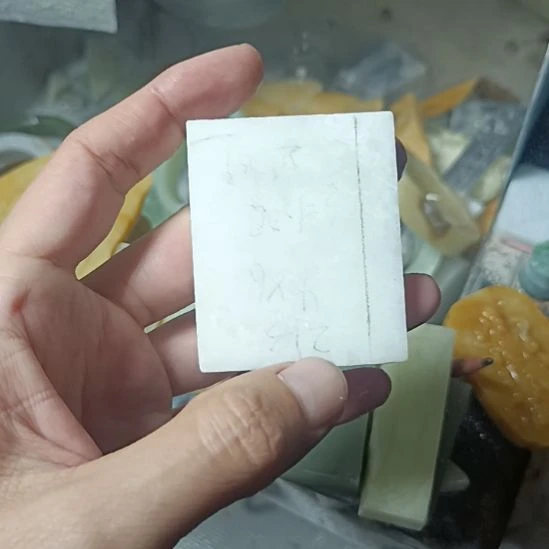 和田玉未镶嵌珠宝半成品
