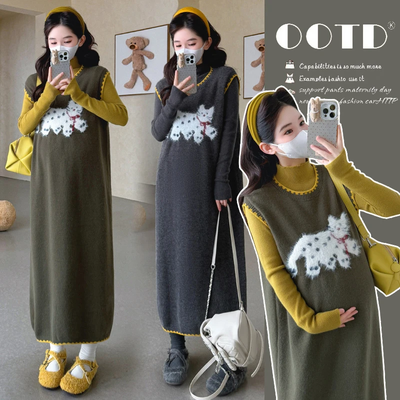 孕妇装秋冬2025新款时尚高级感刺绣卡通小熊毛衣背心裙打底裙套装