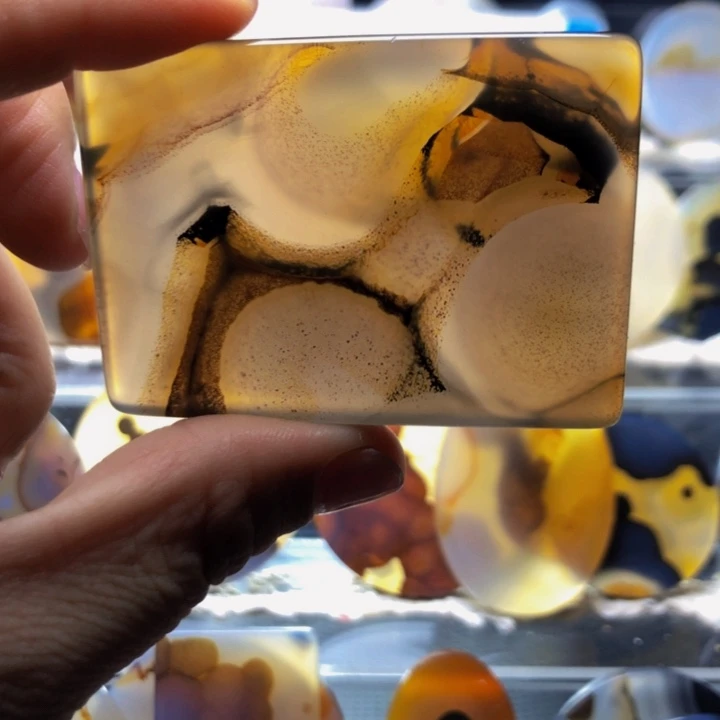 合金玛瑙/玉髓珠宝奇石198