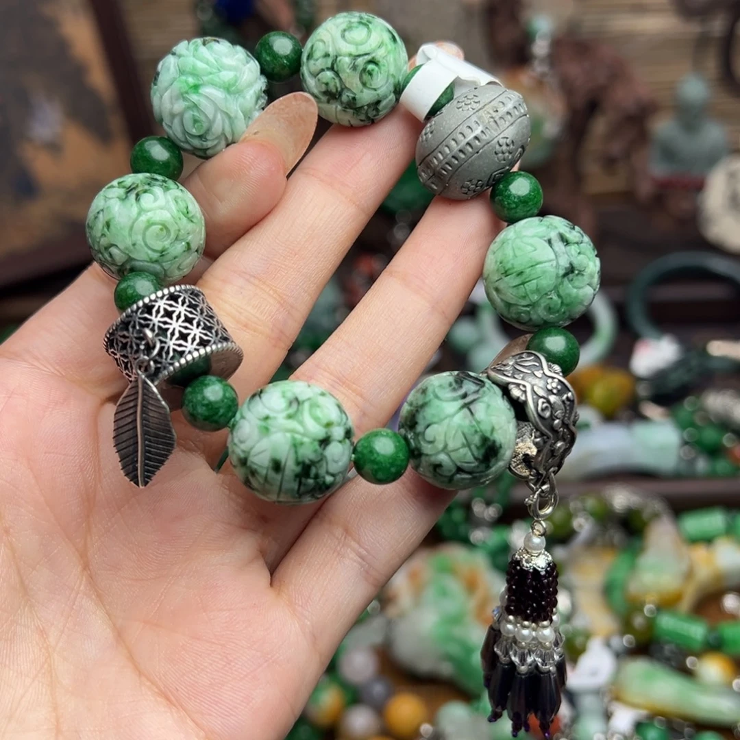 c***y未镶嵌手链翡翠吊坠