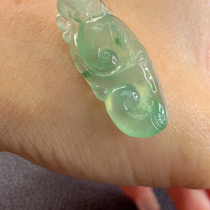 未镶嵌定制翡翠翡翠