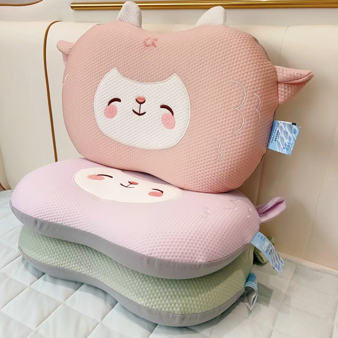 超萌卡通小羊猫肚枕