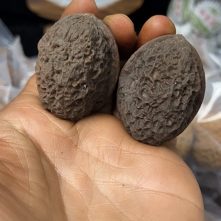 把件文玩核桃云南铁核桃基地66