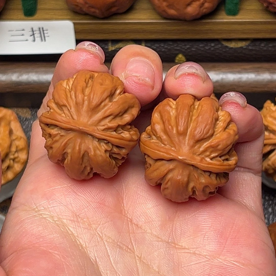 小***毛文玩核桃把件金瓜