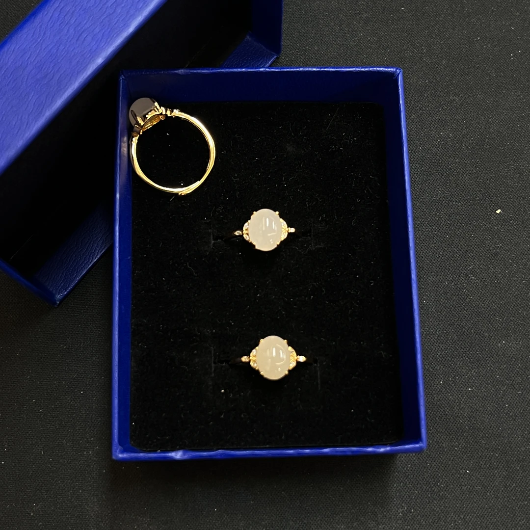 925白玉蛋面戒指*（多样性发一件）