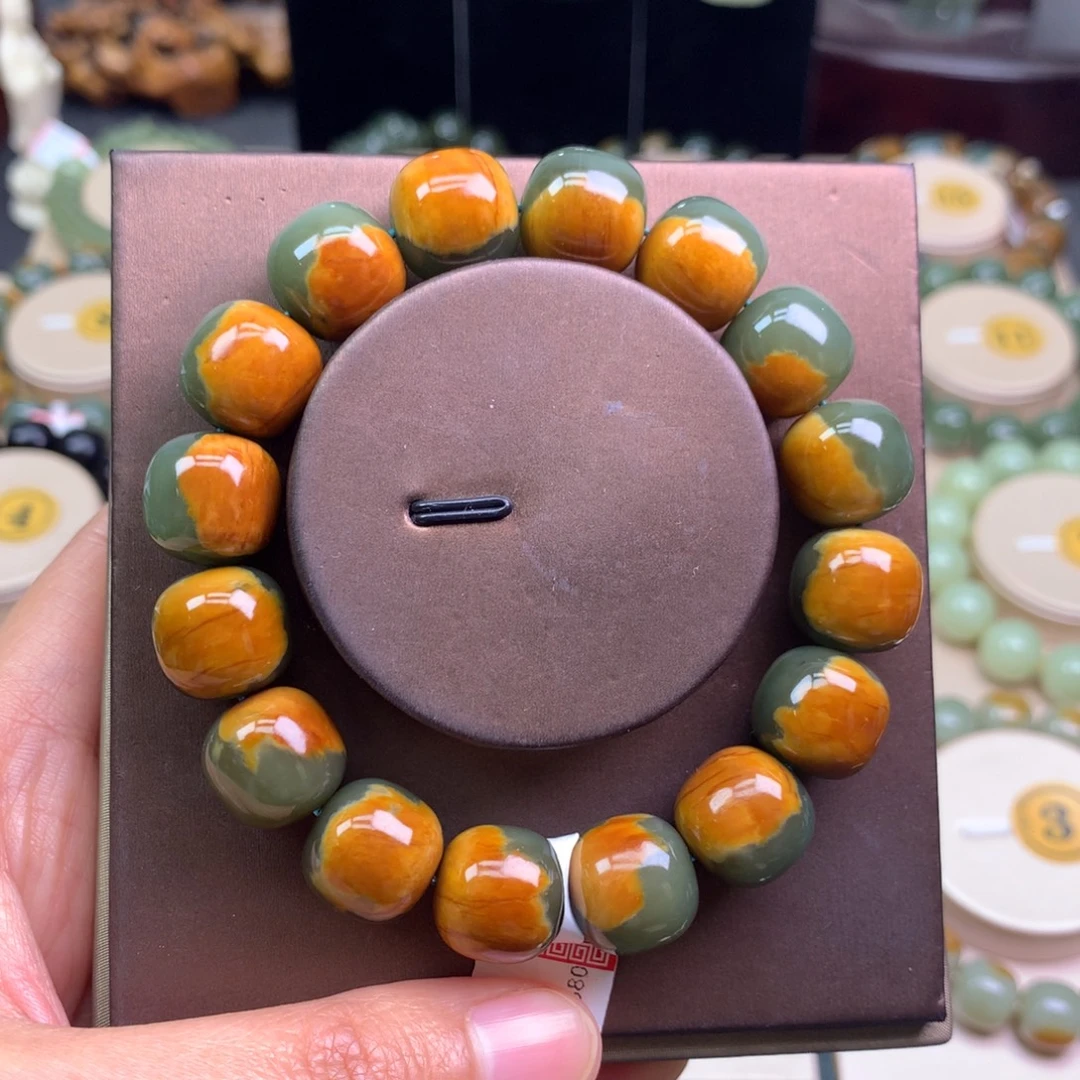 J***y和田玉未镶嵌手链