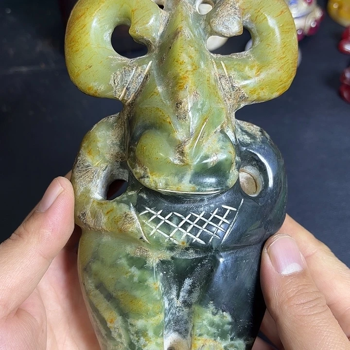 白玉菩提把件一个