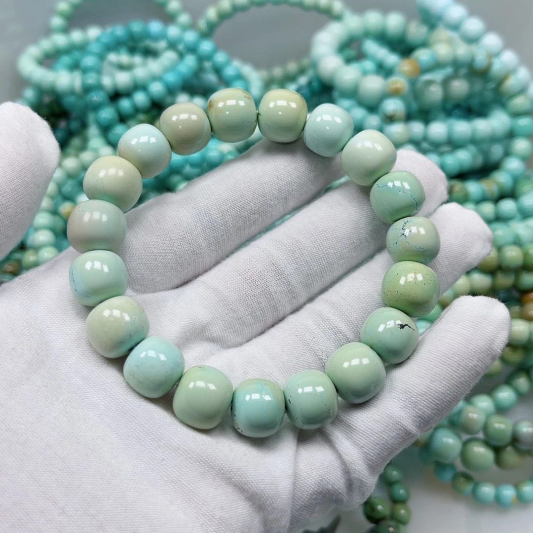 绿松石未镶嵌挂件