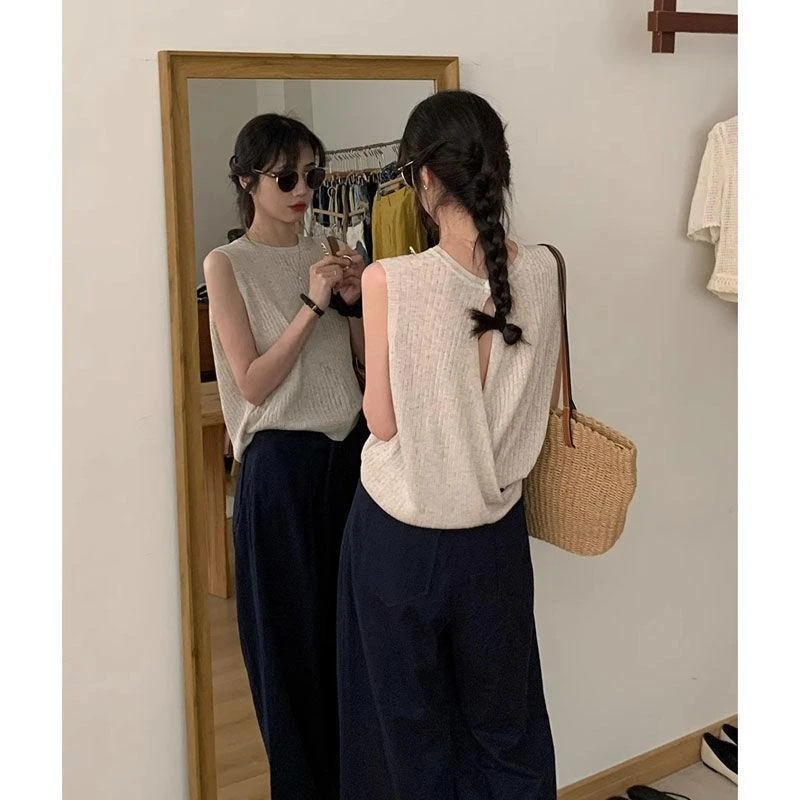 杏色无袖上衣女夏季露背冰丝针织背心坎肩设计感小众后背镂空吊带