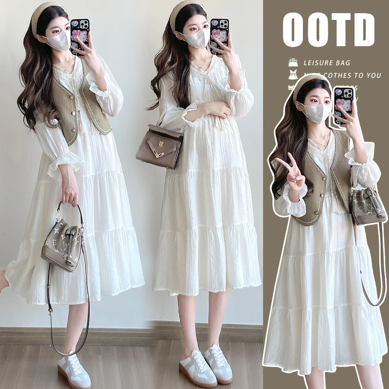 孕妇连衣裙春秋装高级感2025新款宽松减龄马甲v领裙子套装两件套