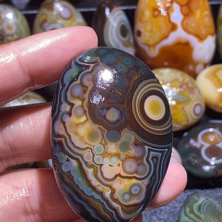 玛瑙/玉髓未镶嵌珠宝奇石233