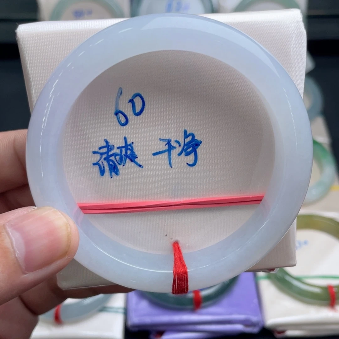 未镶嵌手镯翡翠翡翠手镯