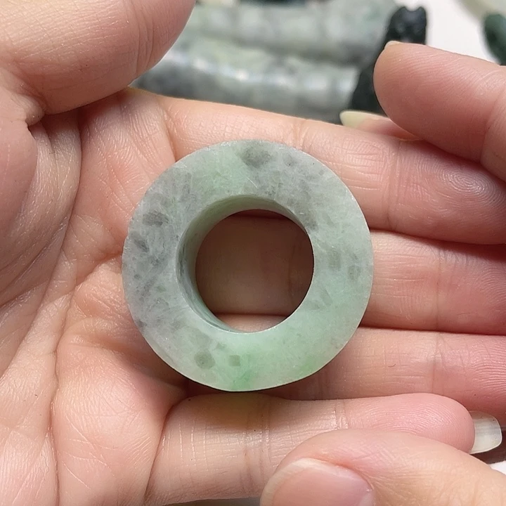 定制翡翠未镶嵌S****o翡翠