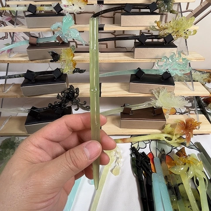 小***茄蛇纹石玉未镶嵌发簪