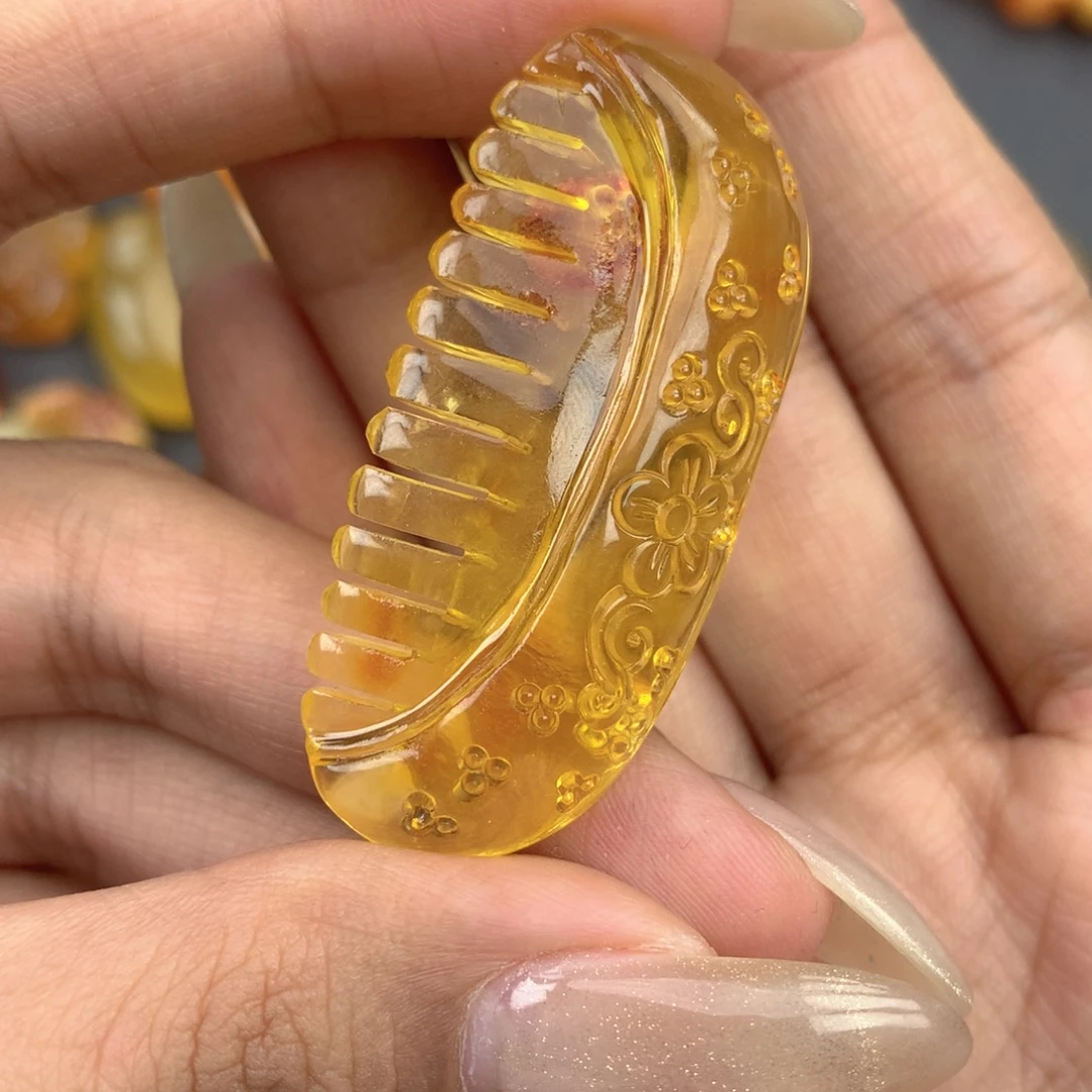 琥珀未镶嵌珠宝奇石