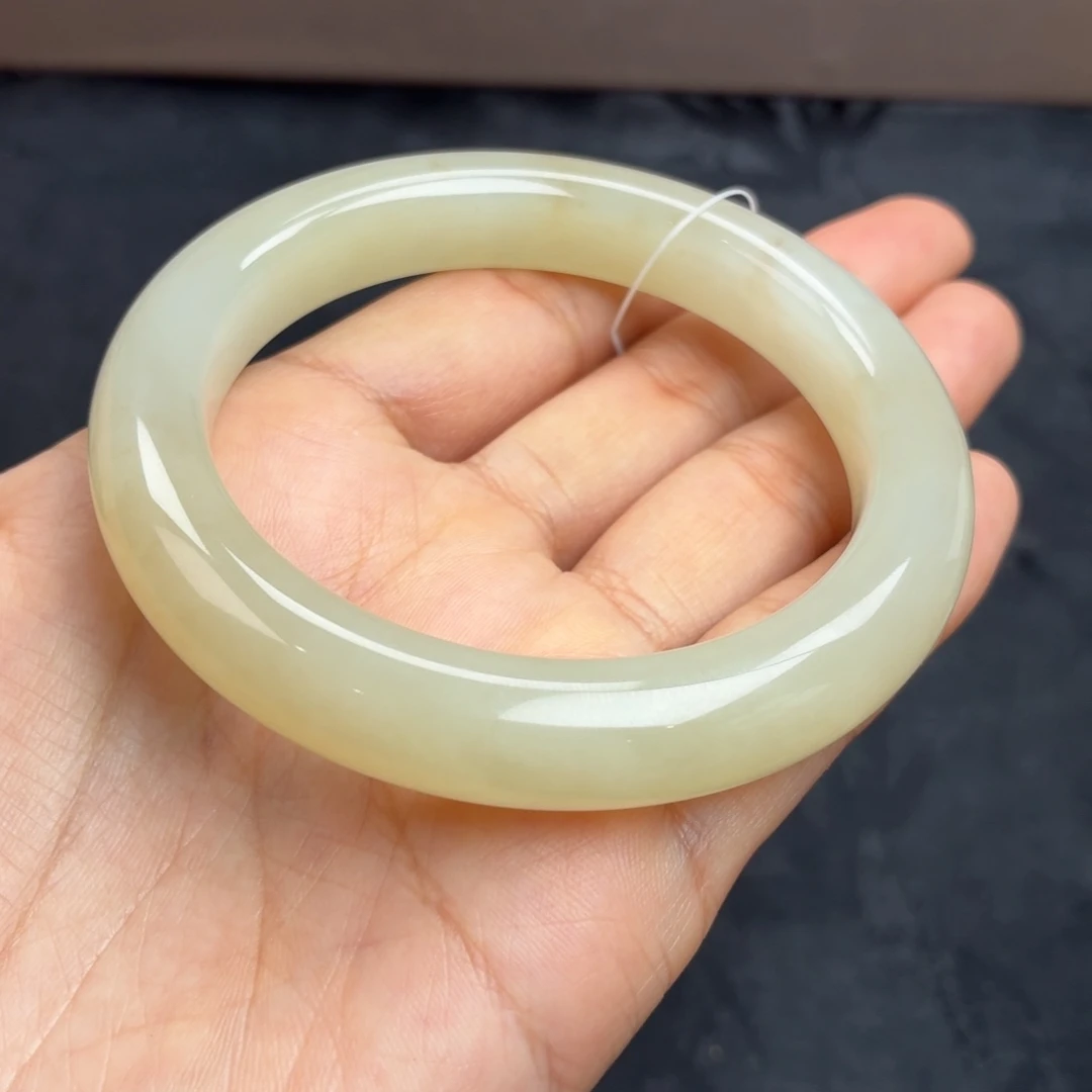 和田玉未镶嵌手镯冰底蜂蜜水58圈