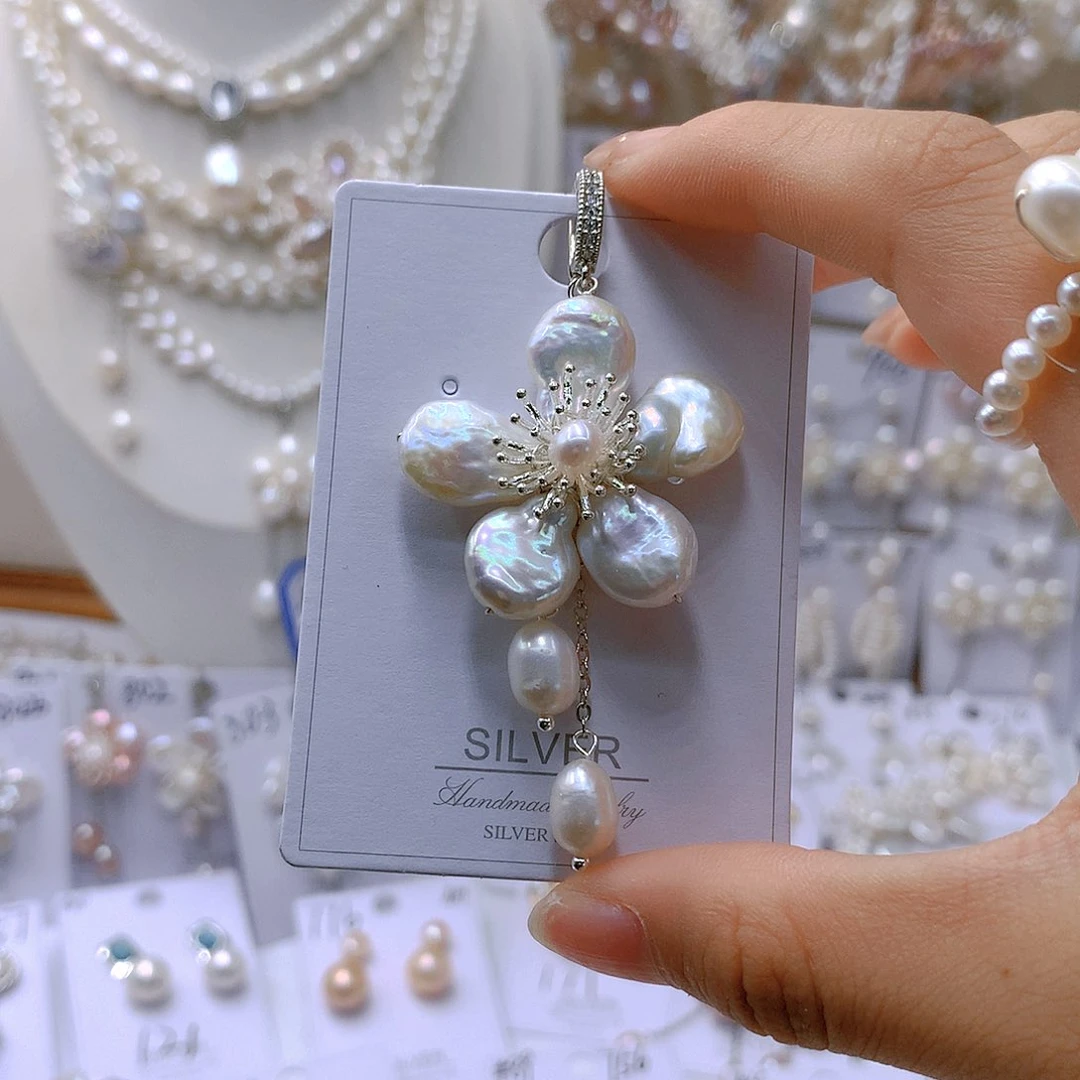 银S925镶嵌淡水珍珠耳饰