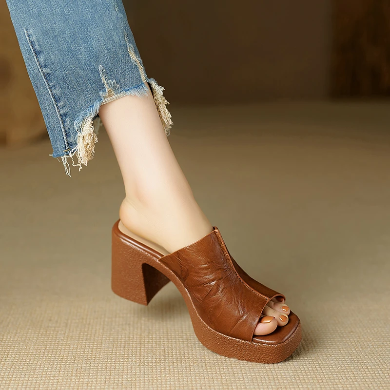 小个子增高8.5cm~夏季外穿一字拖鞋女真皮厚底高跟鞋复古粗跟凉拖