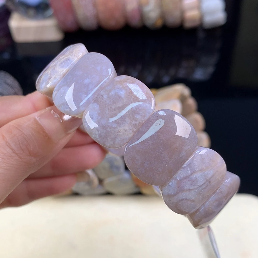 【闪购商品】颈饰未镶嵌硅化珊瑚（珊瑚玉）开播福利13号