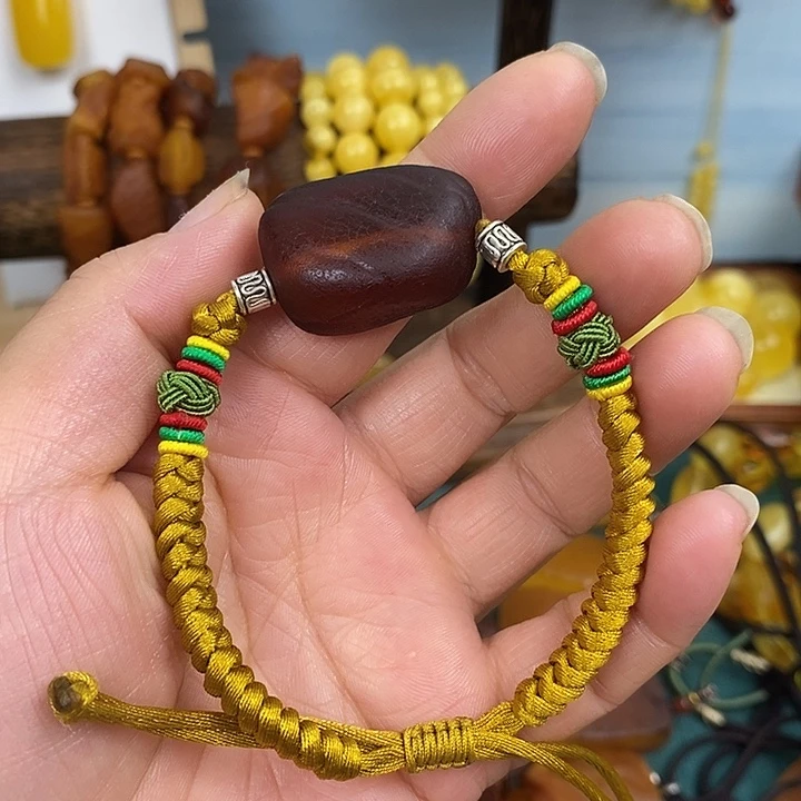 未镶嵌蜜蜡裸石手牌