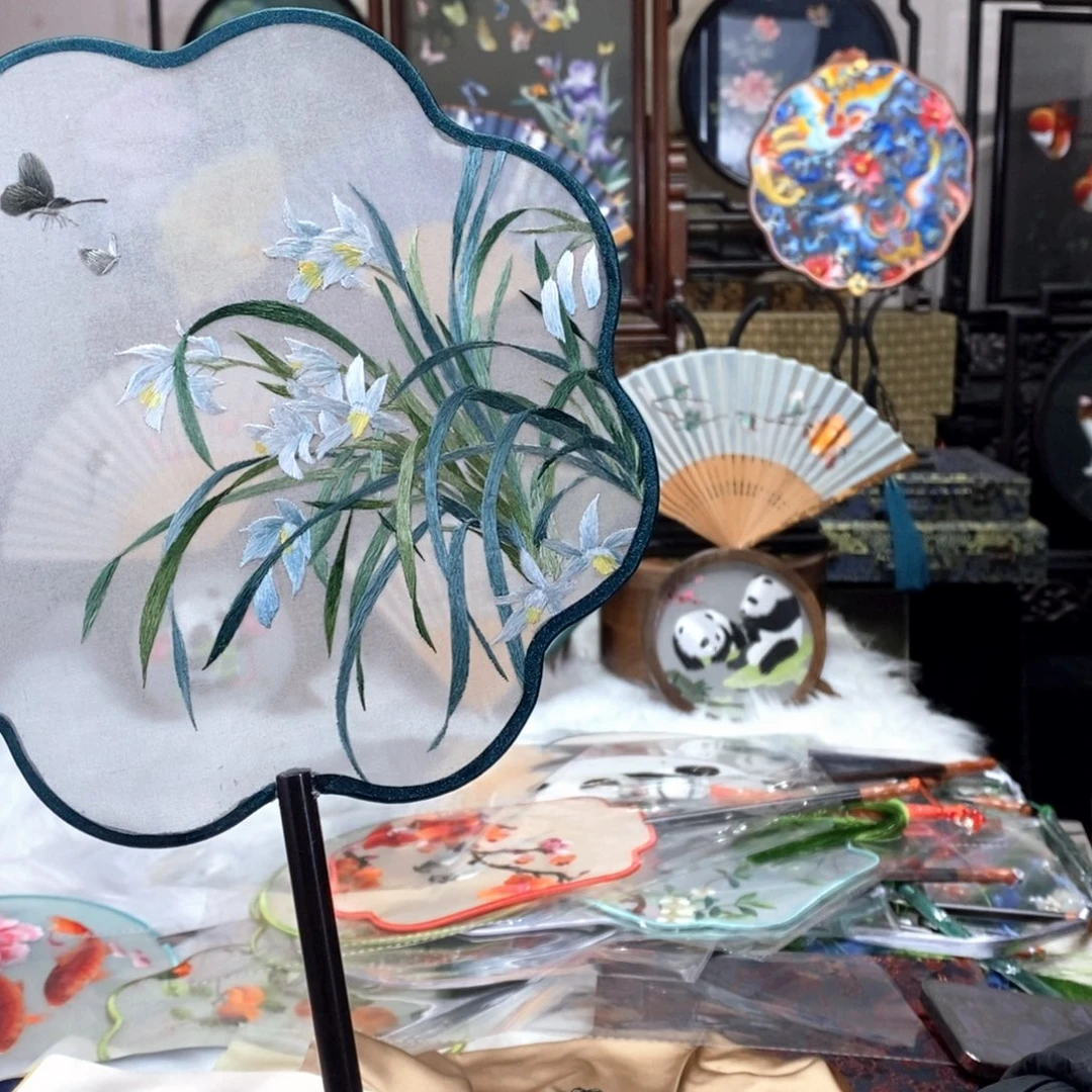 刺绣纯手工制作工艺