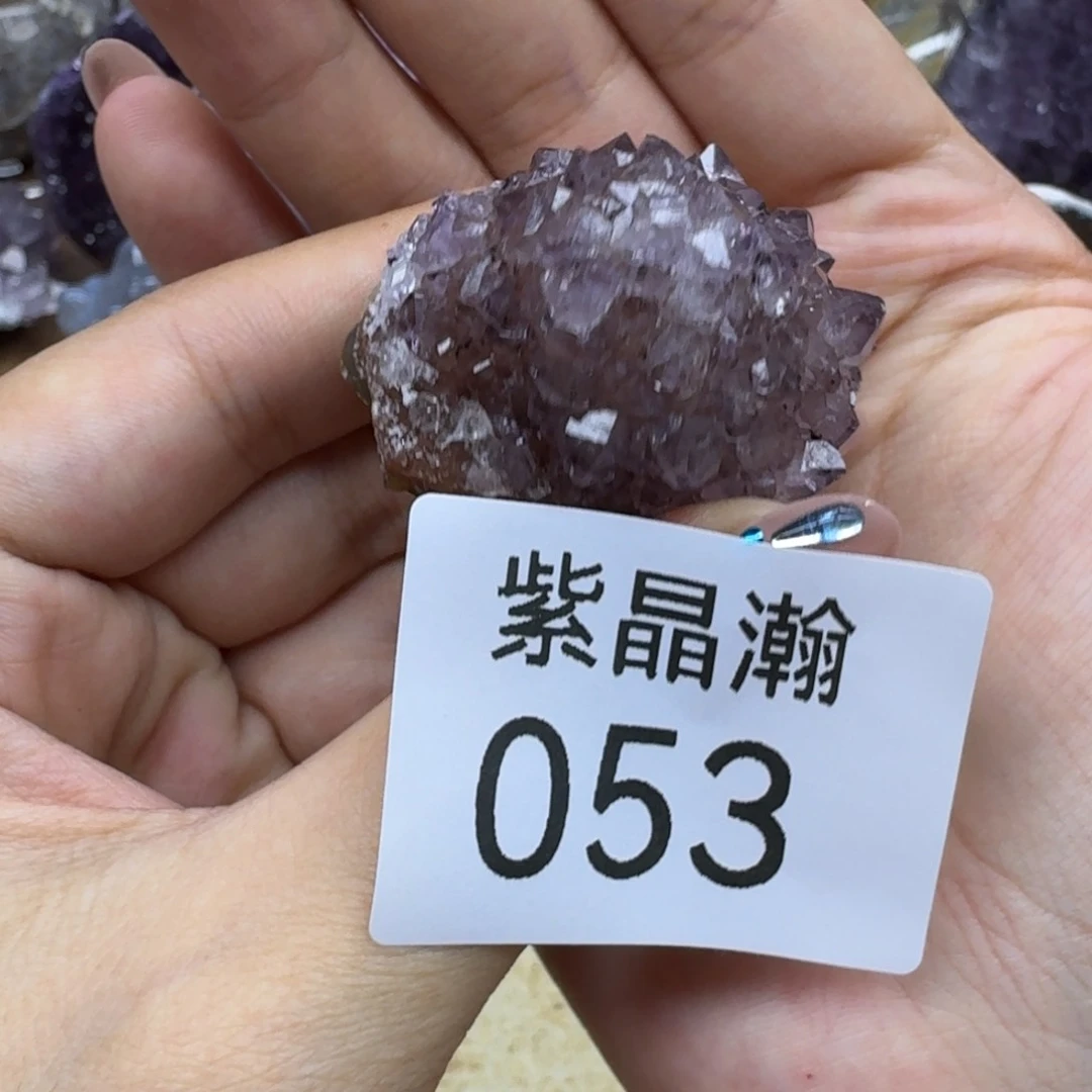 未镶嵌水晶大型摆件（非配饰）