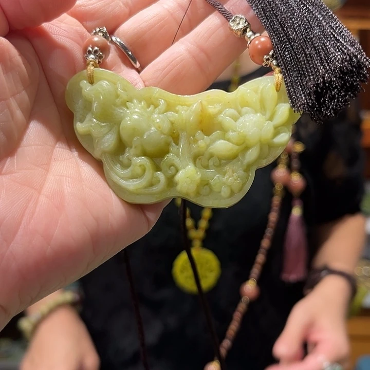 未镶嵌岫玉毛衣链