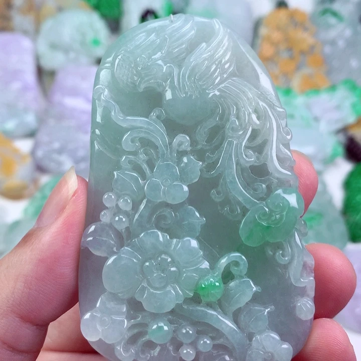 吊坠(不含链)未镶嵌翡翠