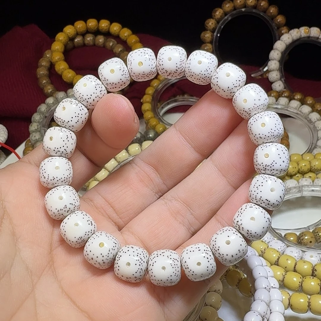 h***罗星月菩提手串原脂白