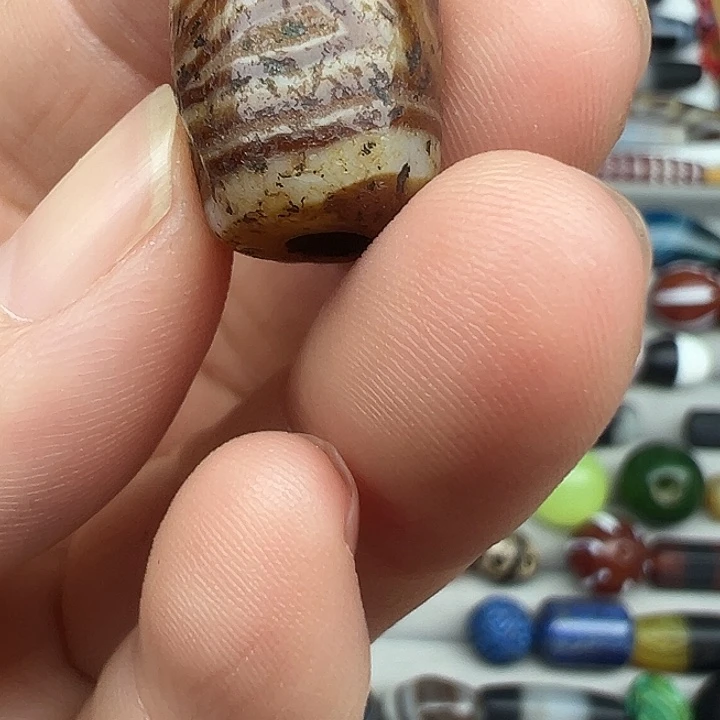 凯***迪玛瑙/玉髓颈饰未镶嵌