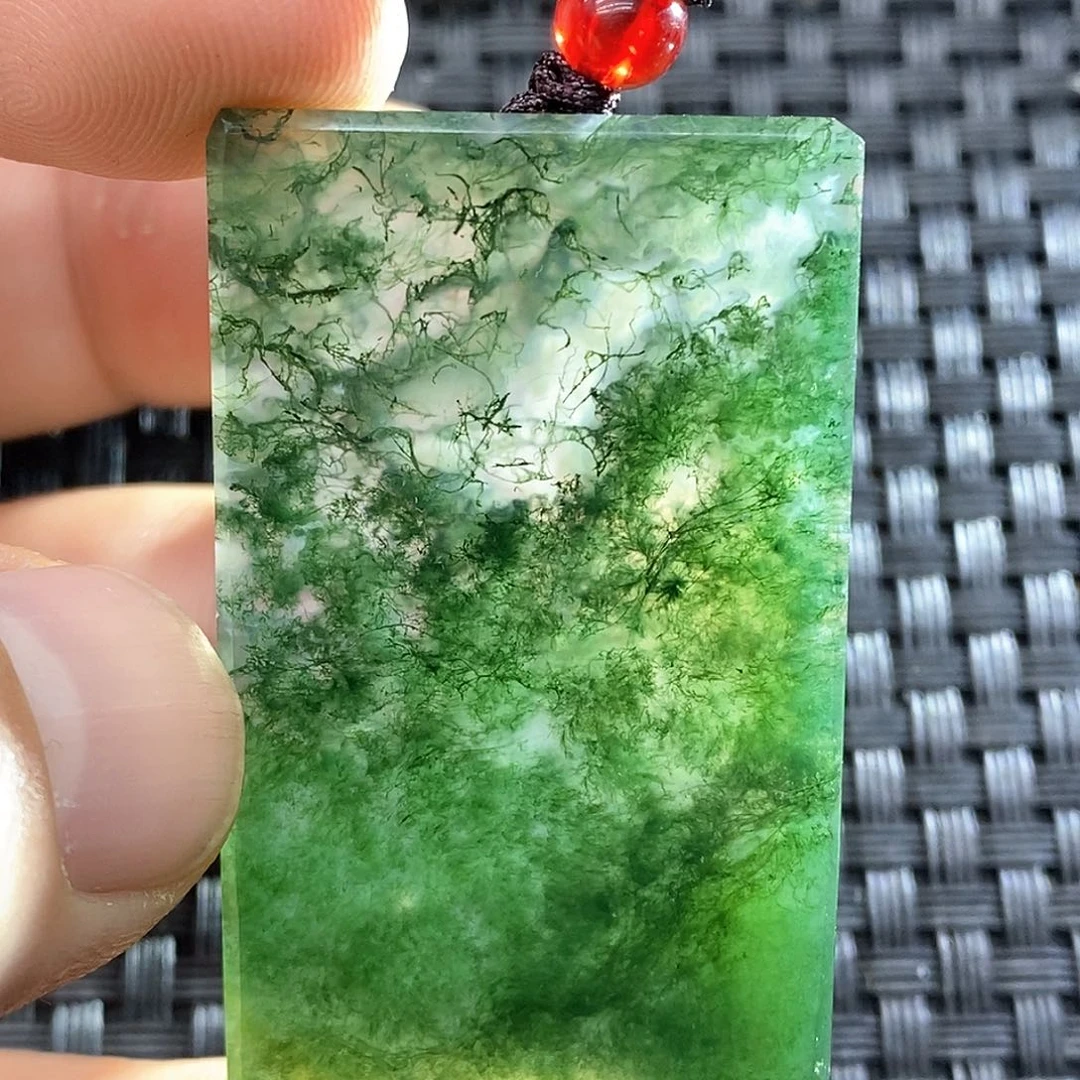 玛瑙/玉髓颈饰未镶嵌田*