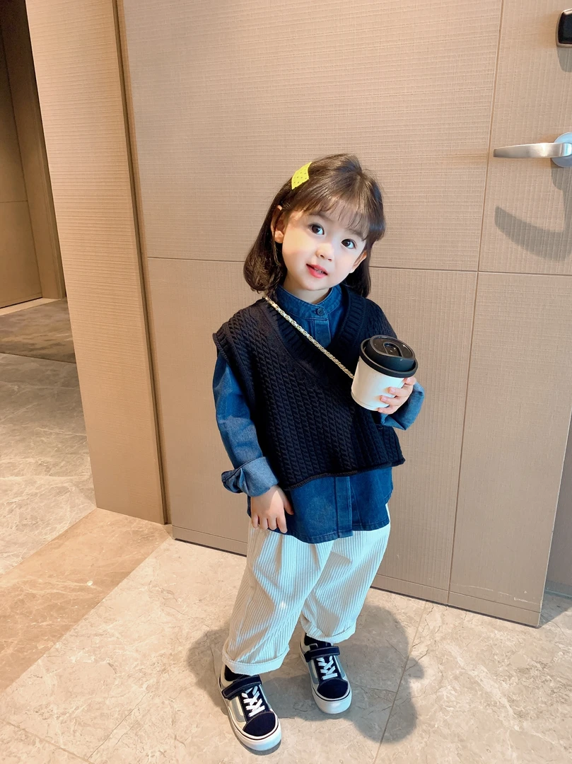 女童春装套装洋气儿童衣服春秋季小童牛仔衬衫马甲网红童装两件套