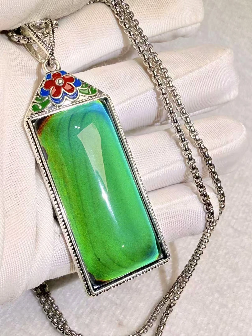 Z229-轻奢收藏级精品方条吊坠多样性发一