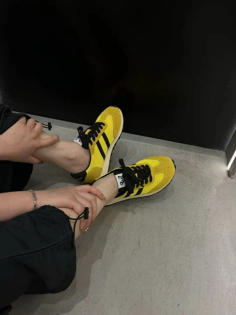 【BayaLi】2025春夏季新品黄色网面德训鞋